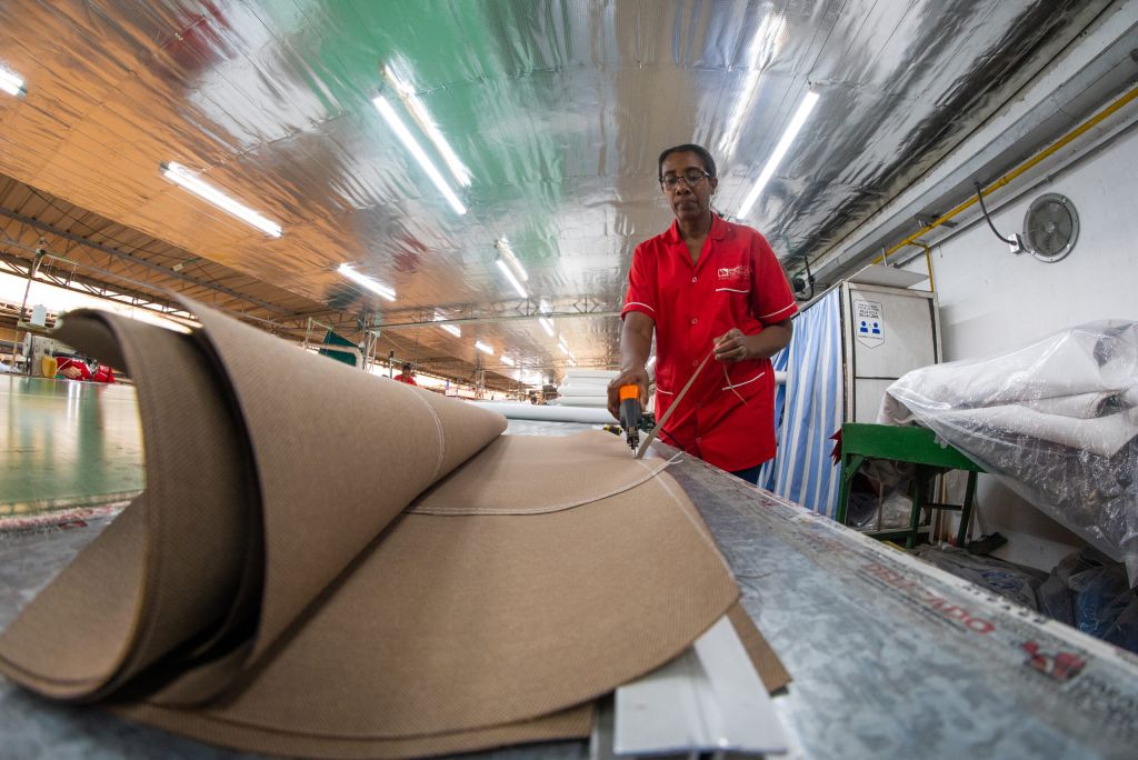 Materiales — La psicología de los materiales en espacios exteriores: cómo las elecciones de diseño afectan nuestro bienestar