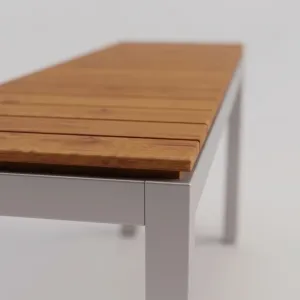 Consola Montecarlo Aluteca, Colección Francia: detalle del acabado