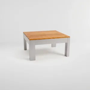 Mesa Auxiliar Montecarlo Aluteca, Colección Francia: vista completa desde otro ángulo