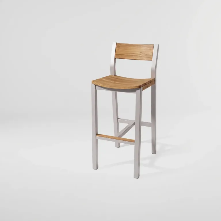 Silla Bar Bretaña Aluteca, Colección Francia: vista completa en estudio
