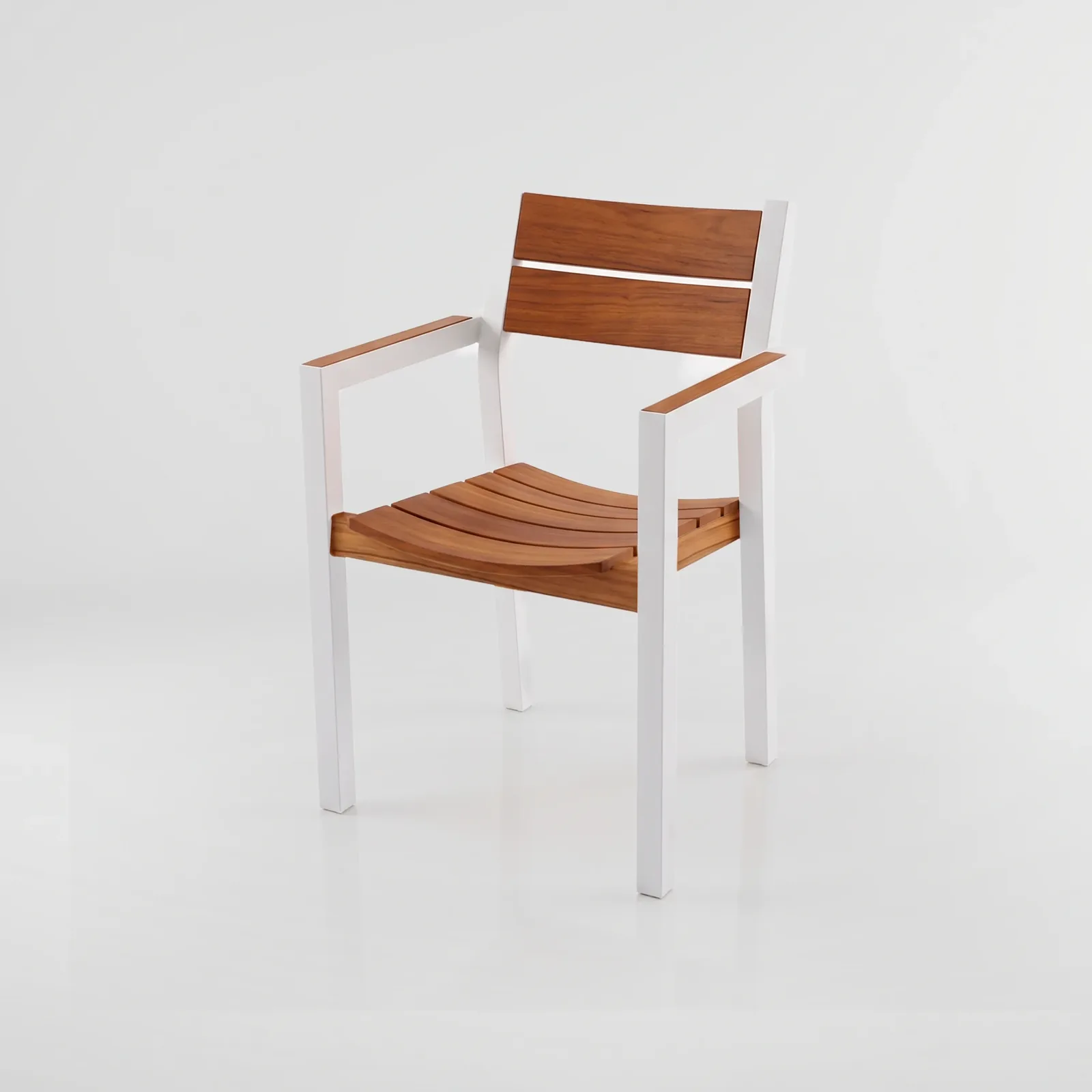 Silla Bretaña Aluteca con Brazo, Colección Francia: vista completa en estudio