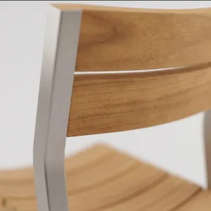 Silla Bretaña Aluteca sin Brazo, Colección Francia: detalle del acabado